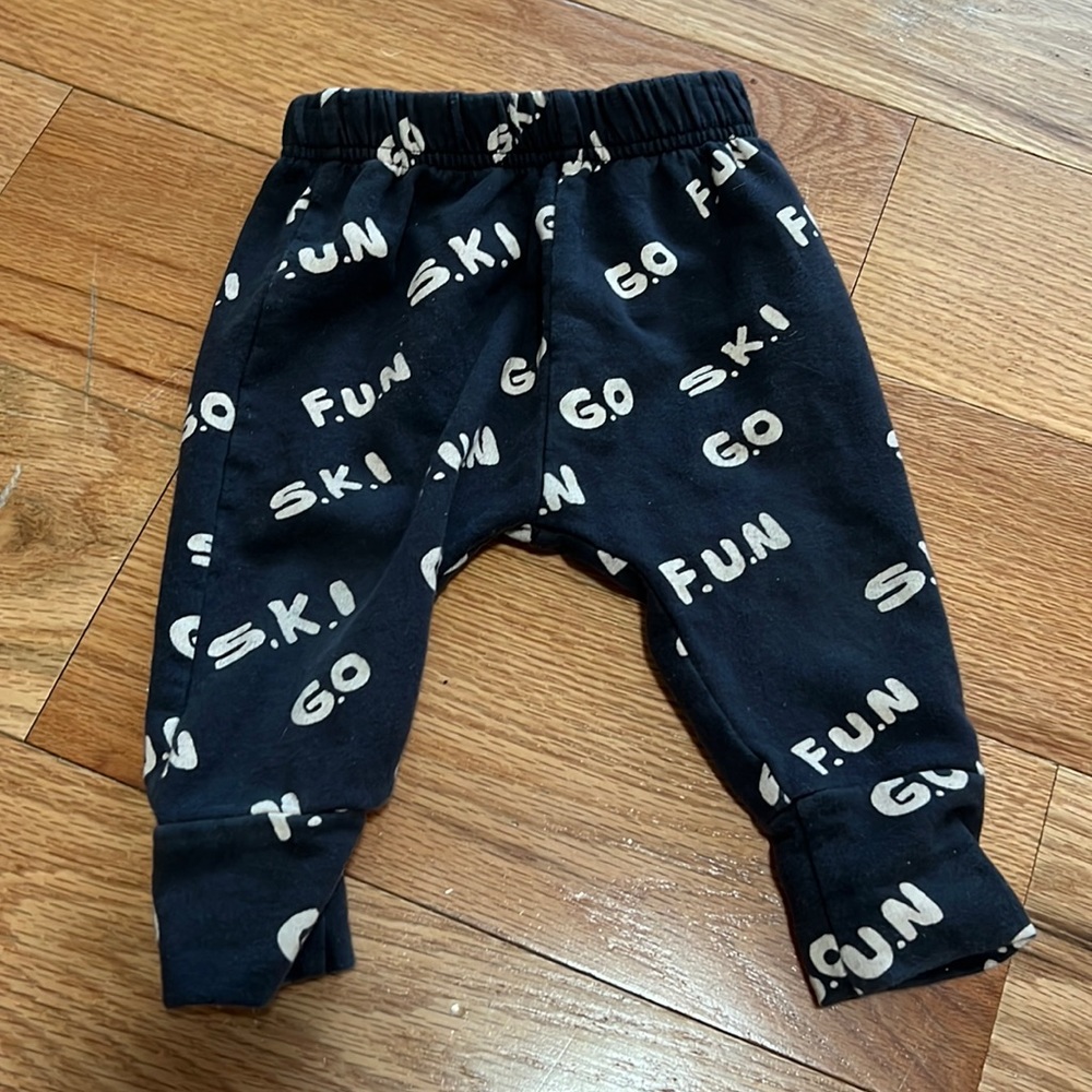 Ski sweats! Perfect for winter or a holiday gift or ski trip!